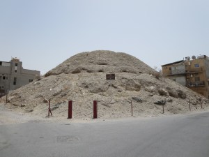Ancient burial mounds in A'Ali 