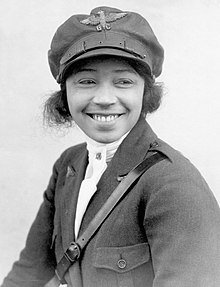 220px-Bessie_Coleman_in_1923